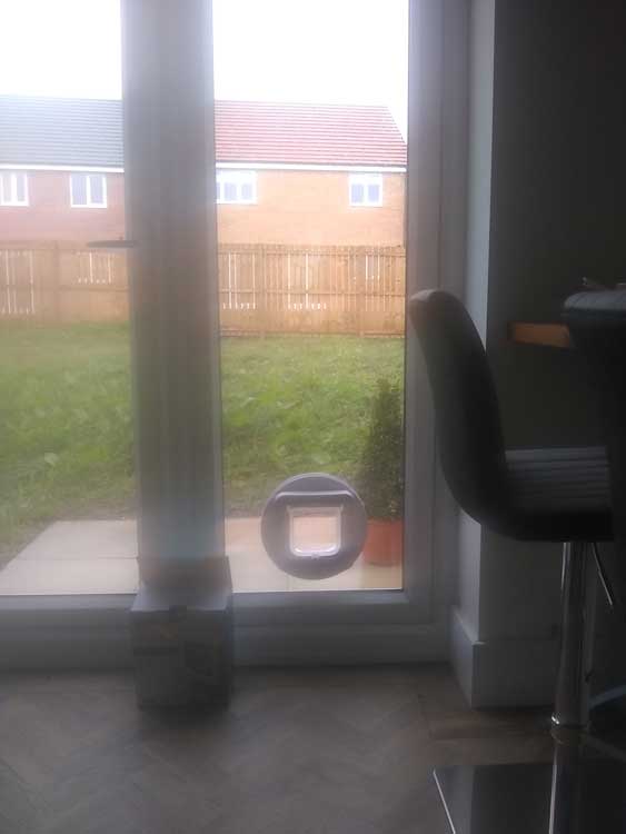 Cat Flap fitters Ashington Northumberland