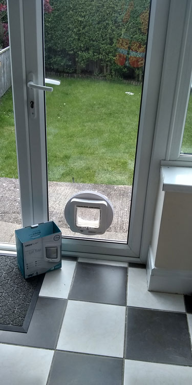 Cat and dog flap fitters West Denton park and Lemington