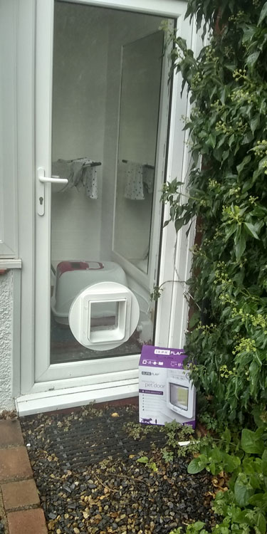 Cat and dog flap fitters Gosforth and Newcastle