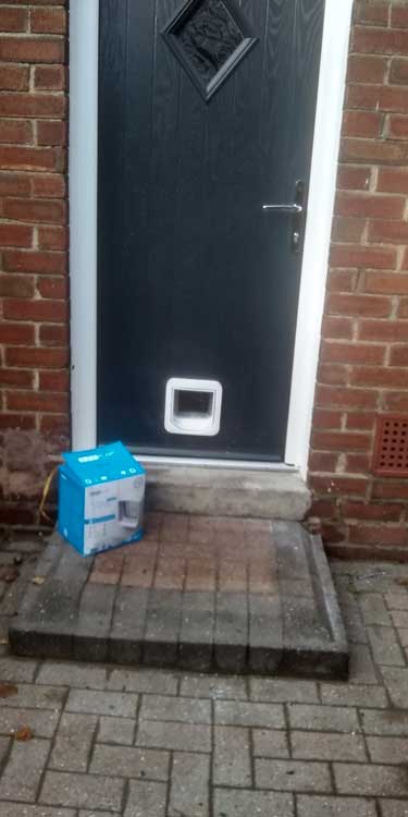Cat and dog flap fitters Heworth and Gateshead