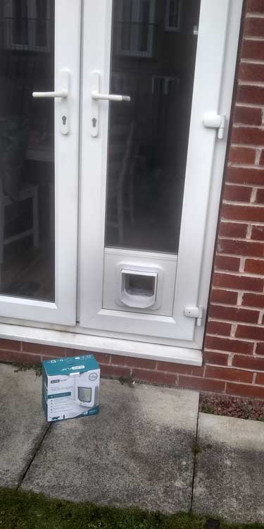 Cat and dog flap fitters Longbenton and Newcastle
