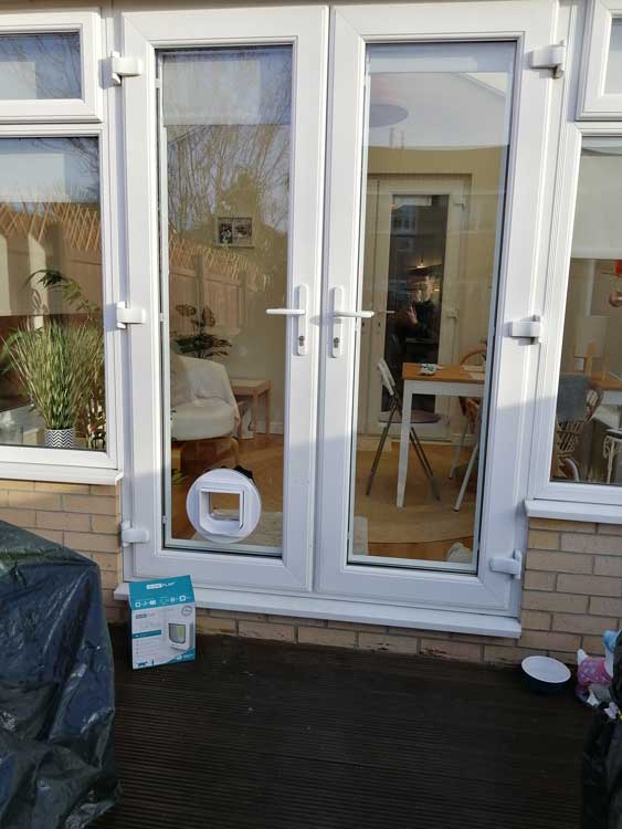 Cat and dog flap fitters North Shields and North Tyneside