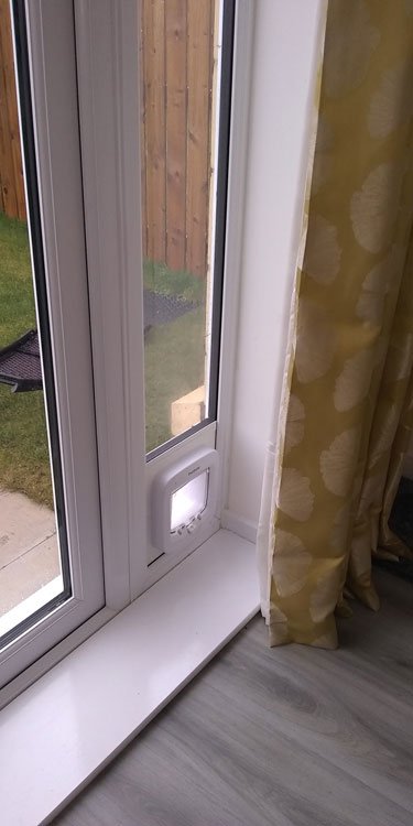 Cat and dog flap fitters Wideopen and Newcastle