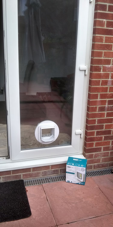 Cat and dog flap fitters Easington and Durham