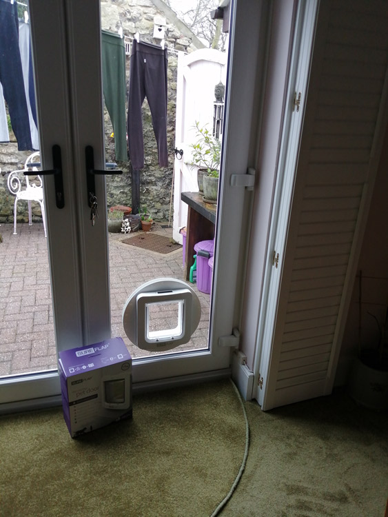 Cat flap fitters Whitburn and Sunderland