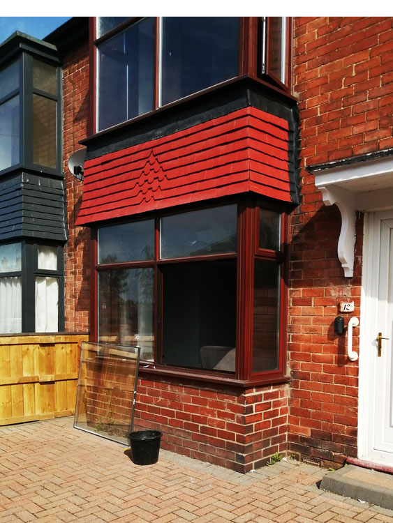 Glazier to remove glass for furniture delivery Newcastle