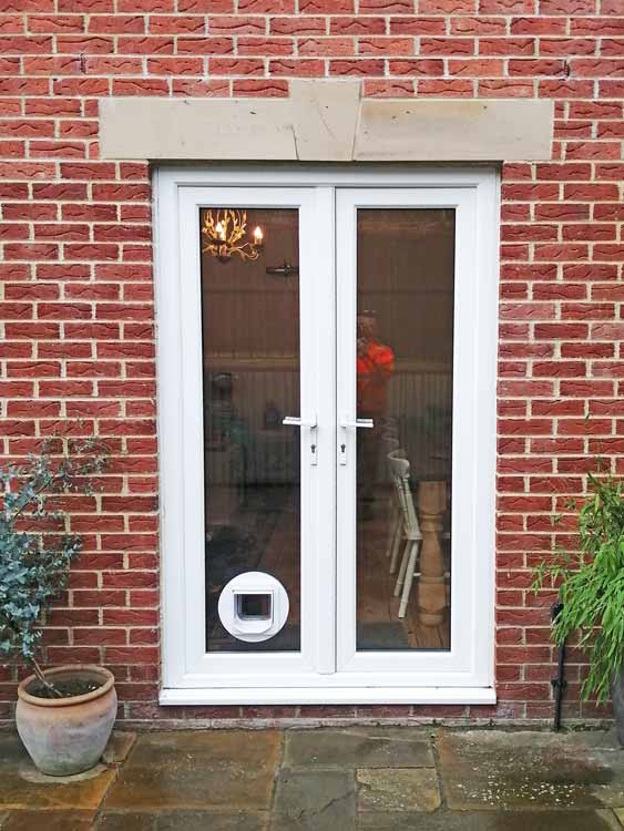 Cat flap fitters Hexham and Stocksfield