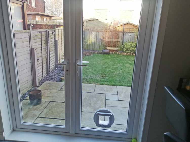 Cat flap fitters Whitburn and Sunderland