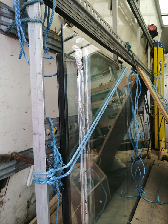 Toughened glass table tops Newcastle