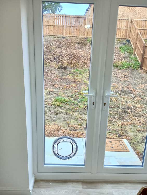 Cat flap fitters Chopwell