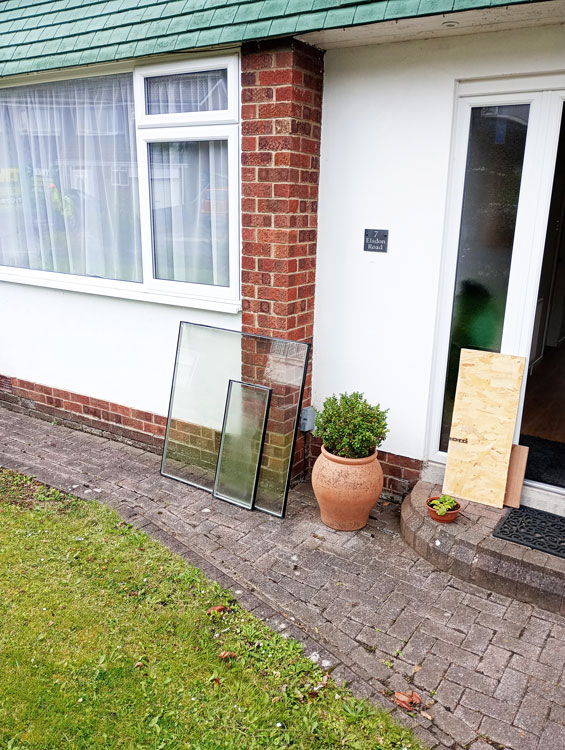 Pilkington K glass suppliers Gateshead