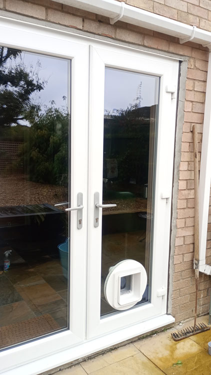 Cat flap fitters Throckley