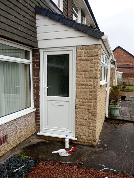 Glass and glazing Throckley