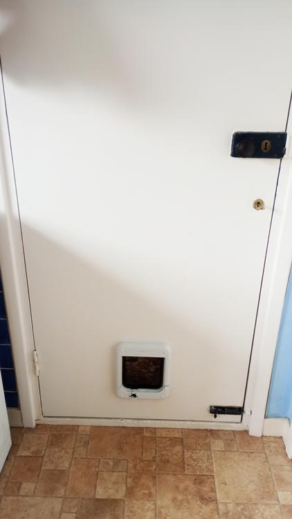 Cat flap fitters near me