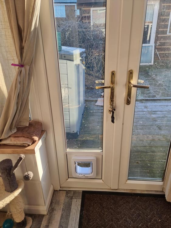 Sureflap microchipped cat flap installers