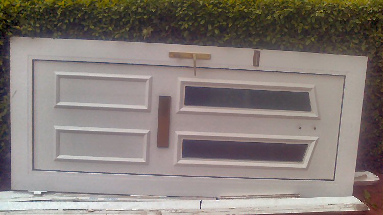 composite door fitters Newcastle