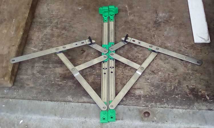Replacement window hinges Newcastle - Double glazing repairs Newcastle